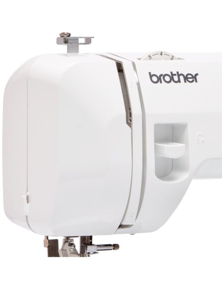 Máquina de Coser Brother XQ3700