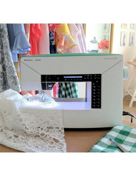Sewing and Embroidery Machine Husqvarna Viking Designer Jade 35