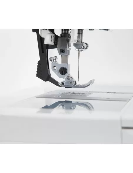 Macchina da Cucire Singer Featherweight C240 con sistema Even Feed