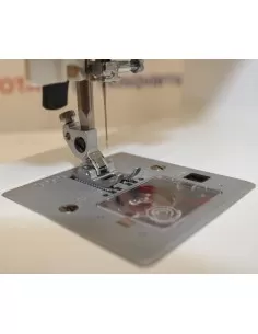 Pfaff Smarter 130S a sewing machine for beginners 2