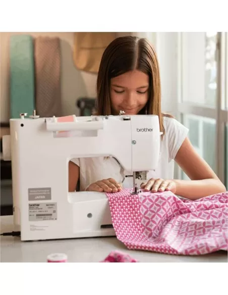 Brother Innov-is A50 Sewing Machine Brother - 2