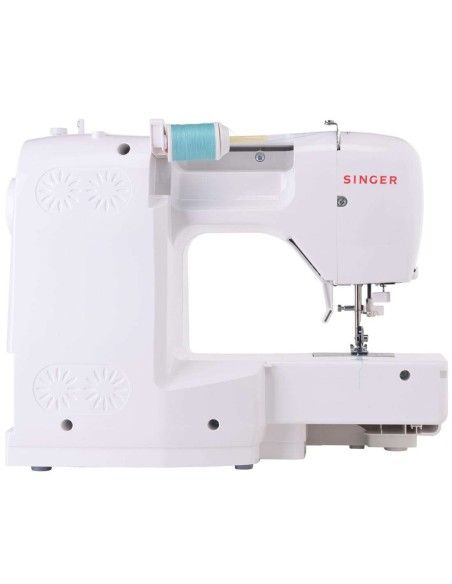 El cómodo mango incorporado es conveniente para mover con seguridad su Singer C5205