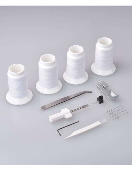 The converter for finishing with 2 threads, perfect for the most delicate fabrics, is supplied with the Necchi NL11C