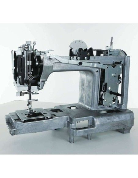 Il telaio in lega metallica della Singer  Elite ME457 garantisce robustezza e durata nel tempo