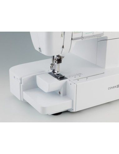 Brother CV3440 avec petit bras libre pour vêtements d'enfants