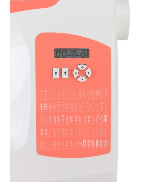 80 points au choix pour votre couture de qualité avec la Singer C5205