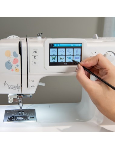 L'écran tactile couleur 3,5" du Necchi NE210