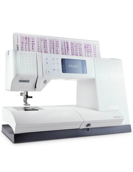 274 perfectly sewn programs up to 9 mm with the high-quality sewing machine Pfaff Expression 710 SE