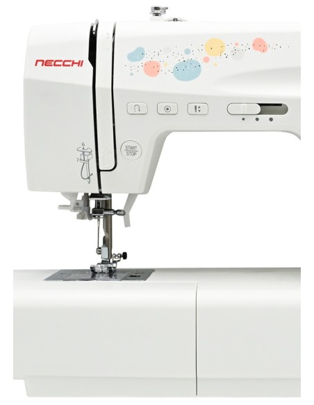 7 pies y otros accesorios suministrados con la Necchi Sweet H10L