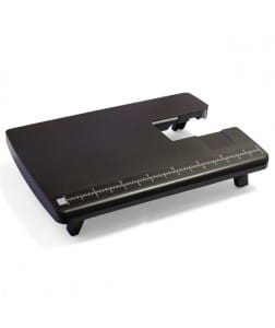 Il piano di lavoro Extra aiuta nel cucito su capi molto ingombranti