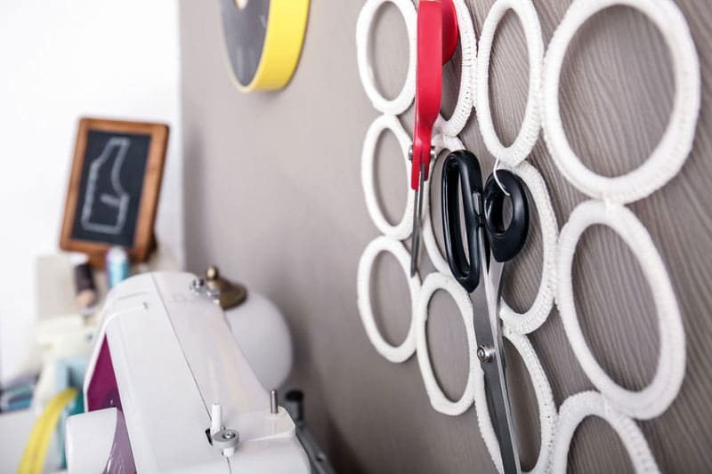 10 consigli per organizzare la tua stanza del cucito
