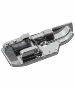 Funzionalità, consigli e opinioni sulla macchina da cucire necchi 660